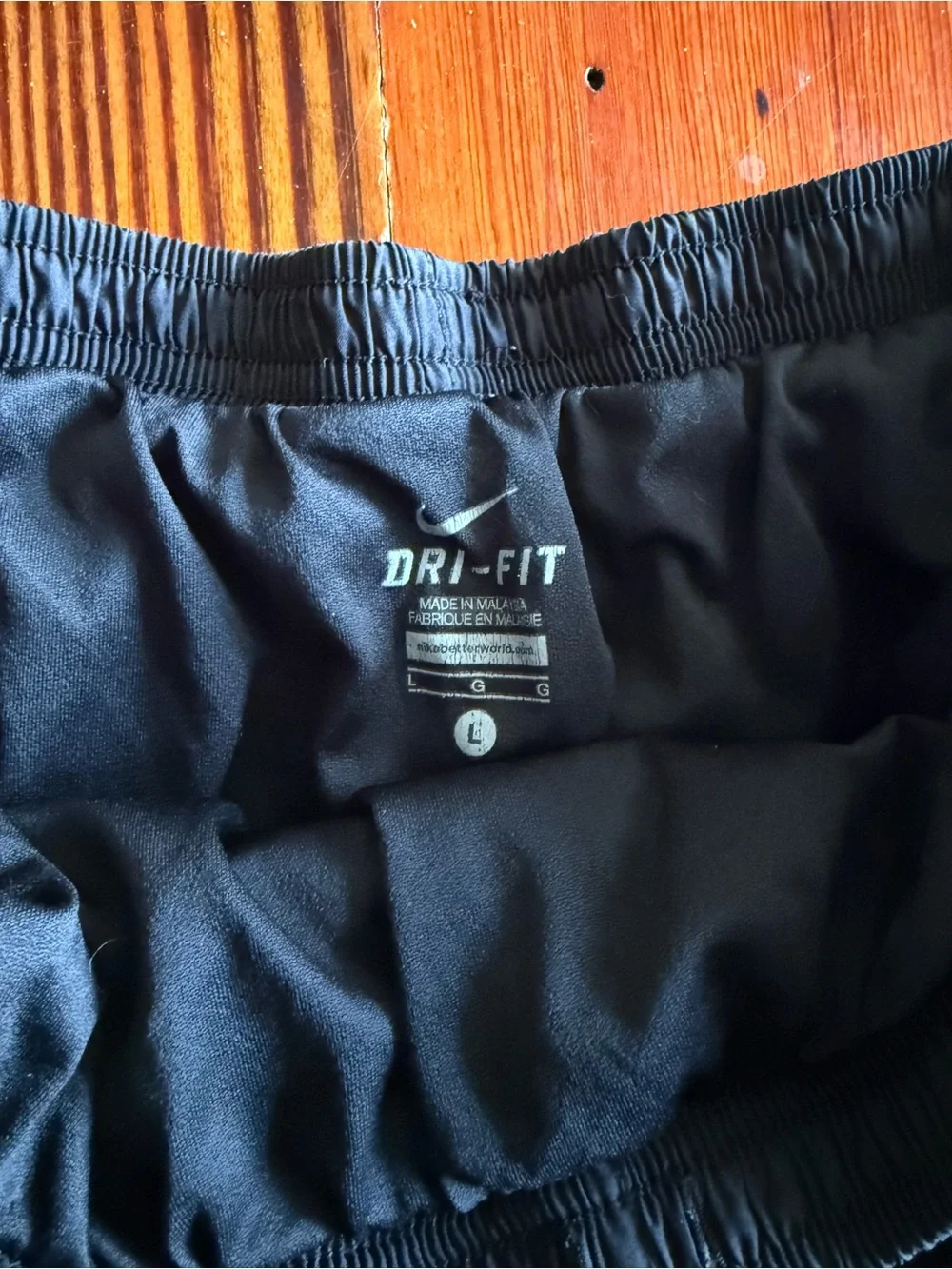Nike Tempo shorts sz L black and pink